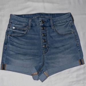 American Eagle Outfitters Curvy High Rise Shortie